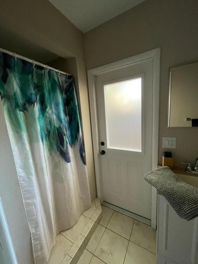 Quaint Guest Room Close To Siesta Key Sarasota Eksteriør billede